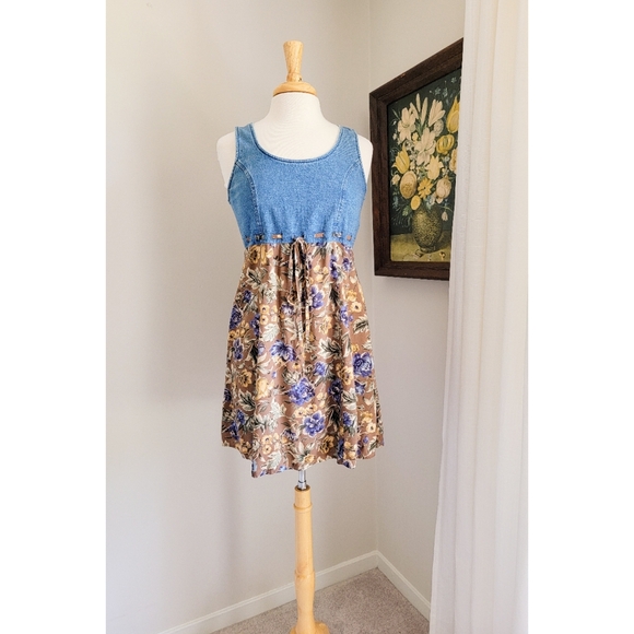 90s Denim Floral Tie Waist Scoop Neck 1990s Vintage Mini Dress - Picture 6 of 15